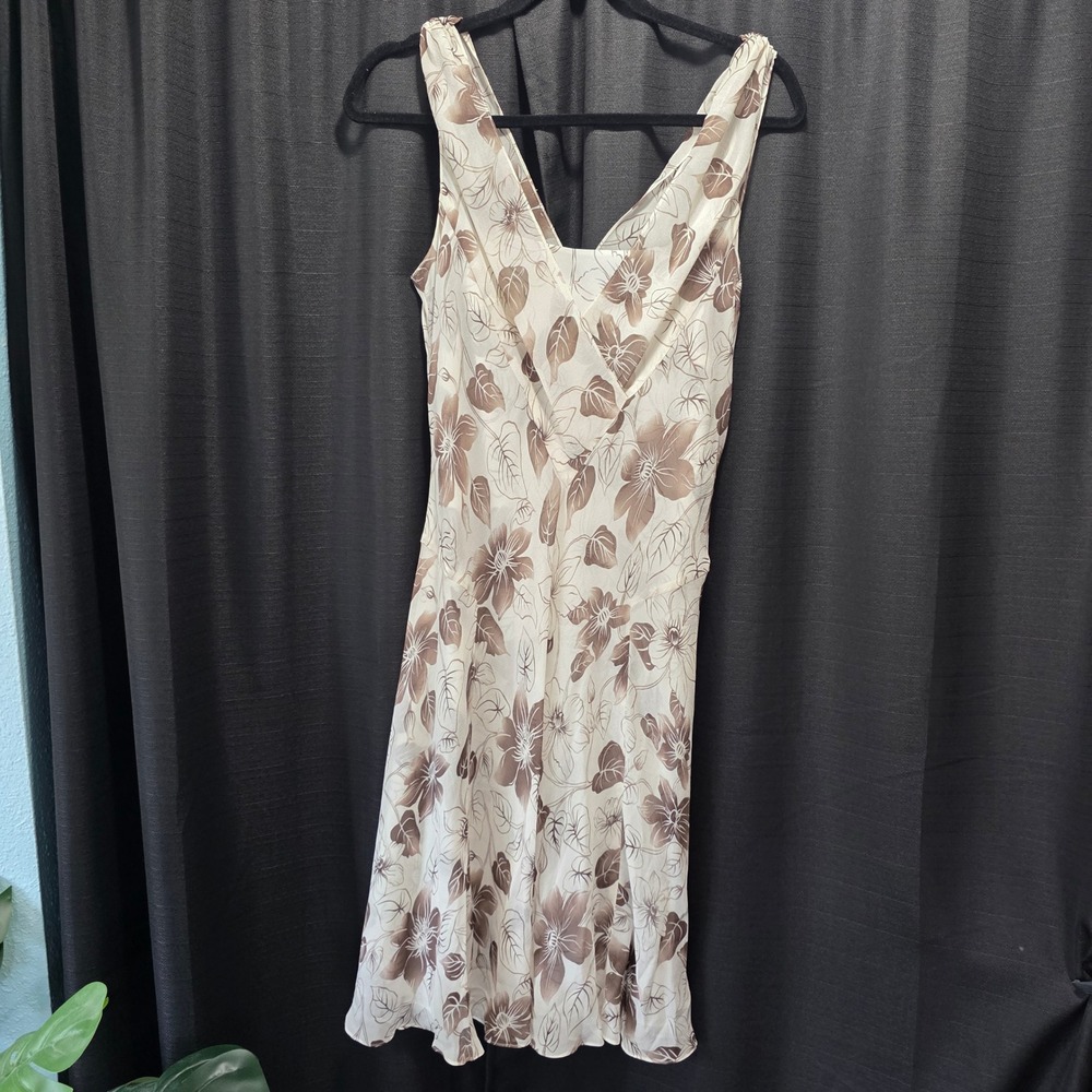 Ann Taylor Loft 100% Silk Floral V-Neck Midi Dress Brown Cream Size 8 - Picture 9 of 10